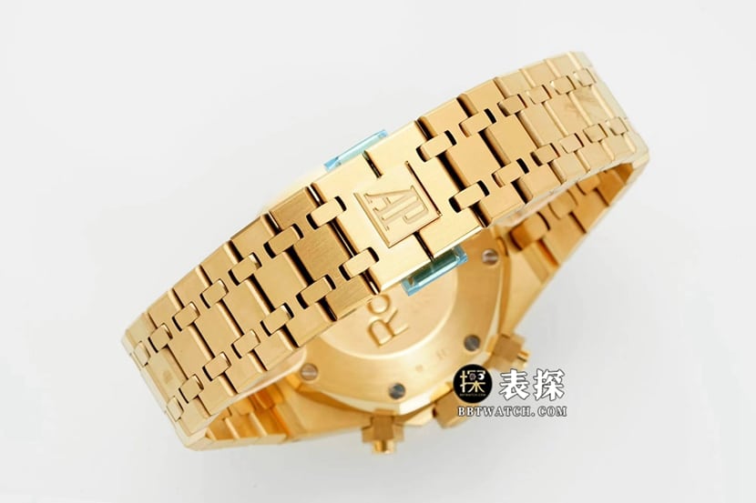 IPF皇家橡树爱彼1:1复刻手表绿盘黄金钢带款26331BA.OO.1220BA.02表带实拍图