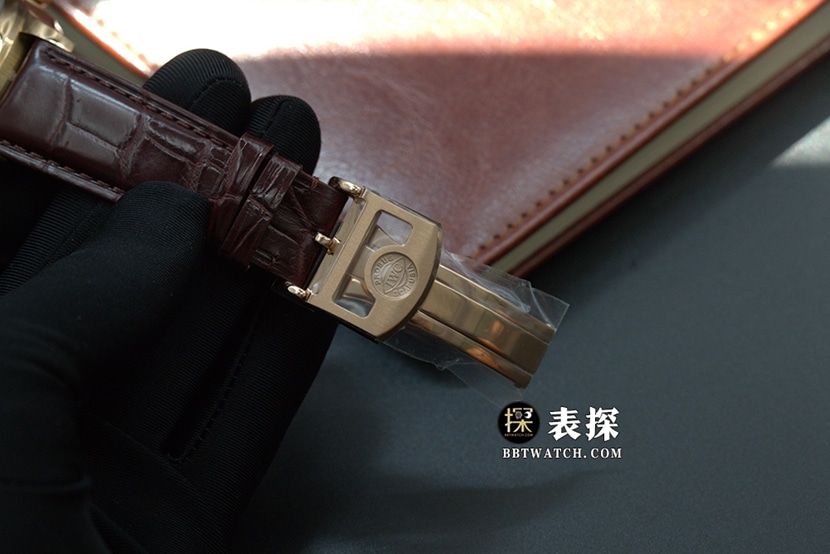ZF葡萄牙万国1:1复刻手表白盘皮带款IW500701表扣实拍图