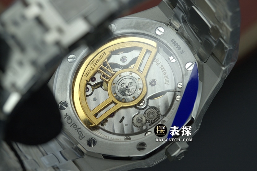 ZF皇家橡树爱彼1:1复刻手表蓝盘钢带款15500ST.OO.1220ST.01背面实拍图