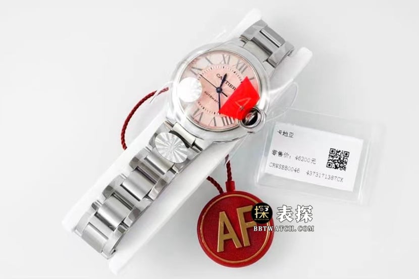 AF蓝气球卡地亚1:1复刻手表粉盘钢带款W6920100正面实拍图