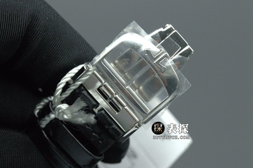 AZ厂大师积家1:1复刻手表银盘月相皮带款1368430表扣实拍图