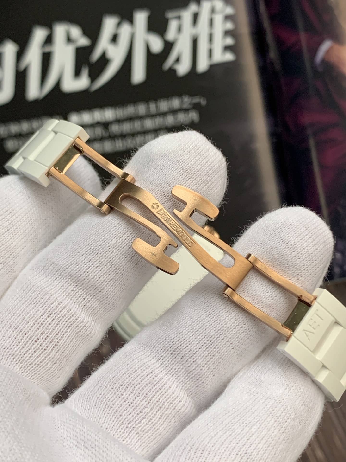 AET厂劳力士男士迪通拿计时顶级一比一精仿手表绿盘陶瓷款表扣实拍图