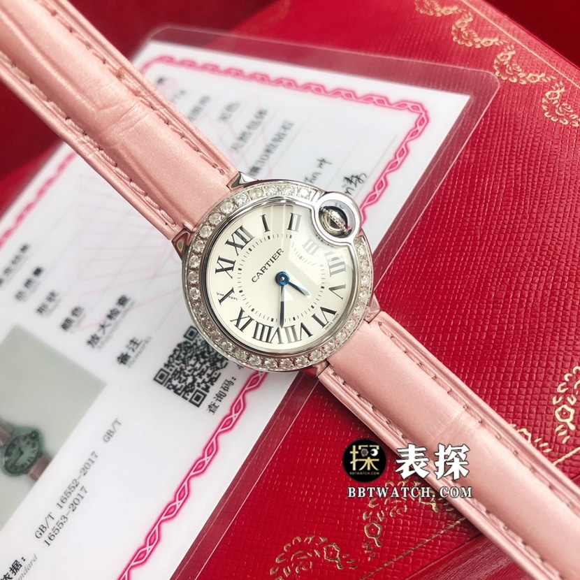 原单蓝气球卡地亚1:1复刻手表女士银白盘镶钻皮带款WE900351正面图