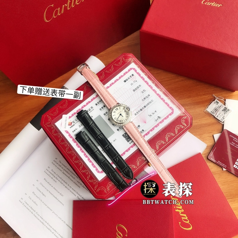 原单蓝气球卡地亚1:1复刻手表女士银白盘镶钻皮带款WE900351正面图