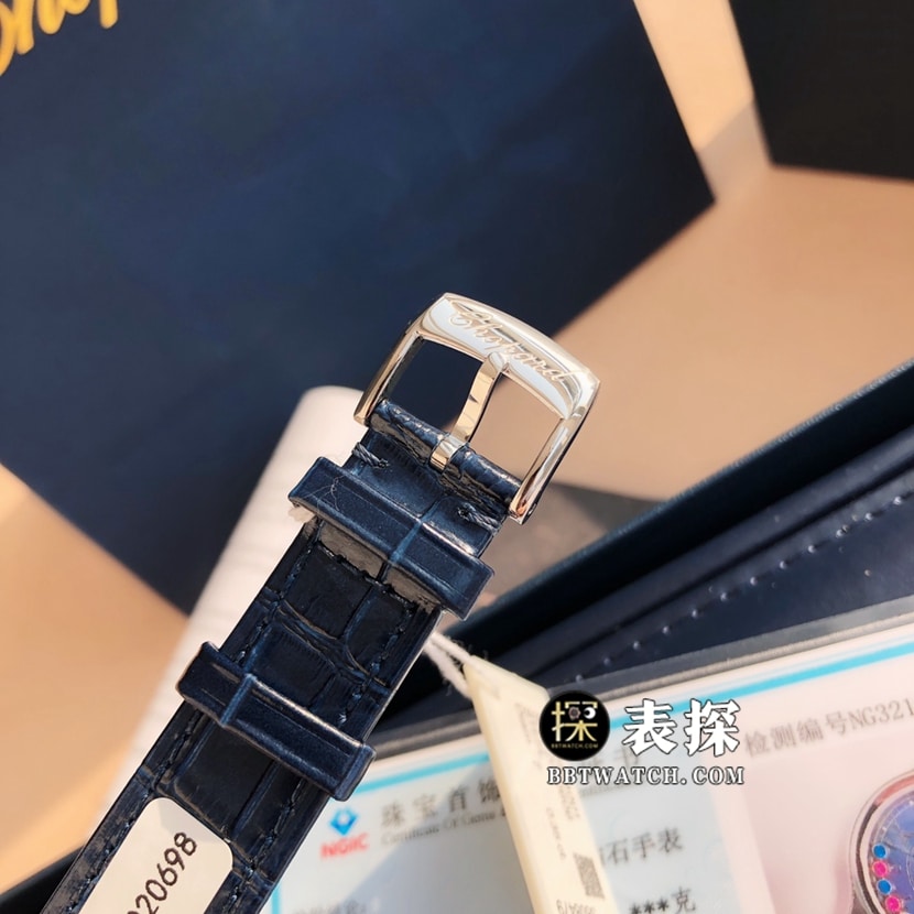 萧邦天花板复刻手表,原单快乐钻复刻表,表扣图