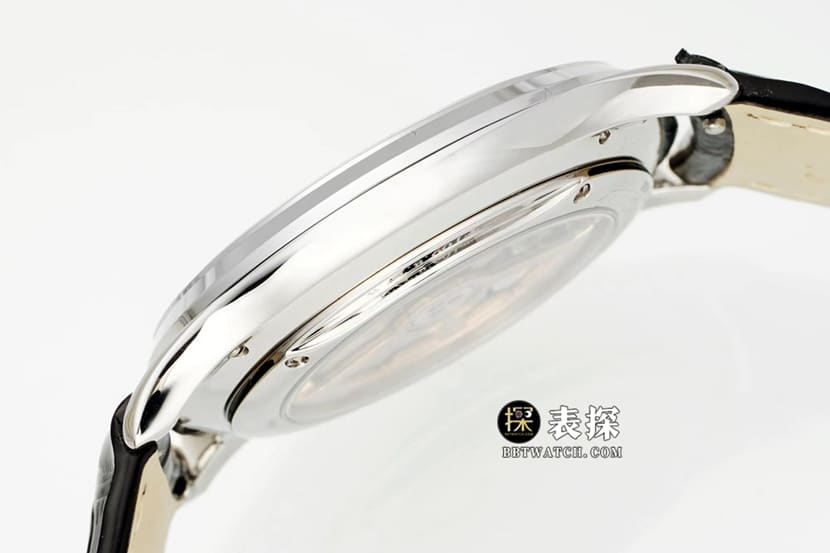 IM大师积家1:1复刻手表男士银盘皮带款1238420侧面实拍图