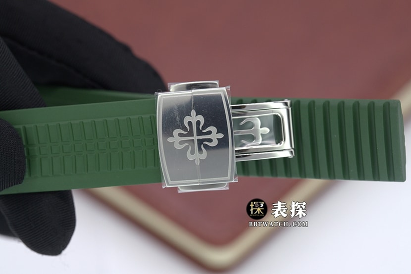 3K厂AQUANAUT百达翡丽1:1复刻手表卡其绿色浮雕盘橡胶款5168G-010表扣实拍图