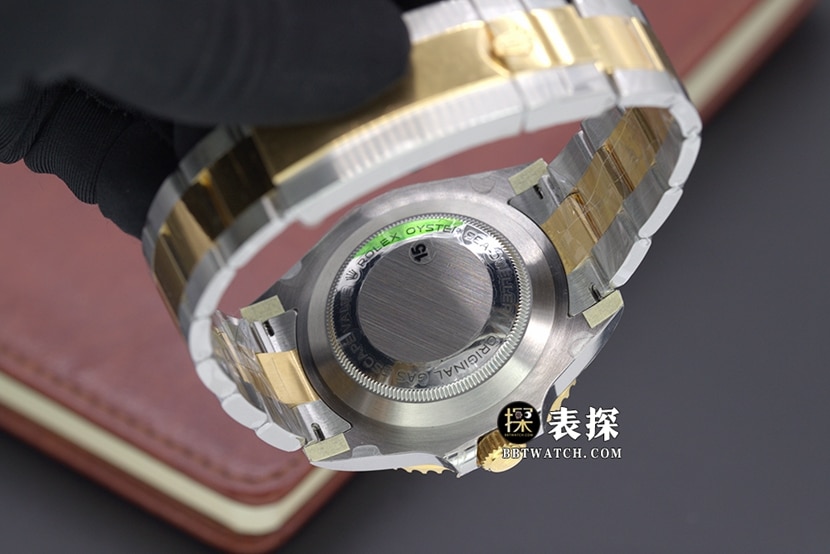 VS厂海使型劳力士1:1复刻手表黑盘间金钢带款m126603-0001背面实拍图