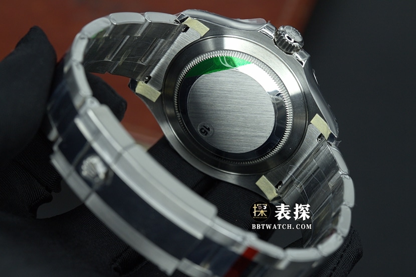 VS游艇名仕型劳力士1:1复刻手表夜光铑白盘钢带款m126622-0001背面实拍图