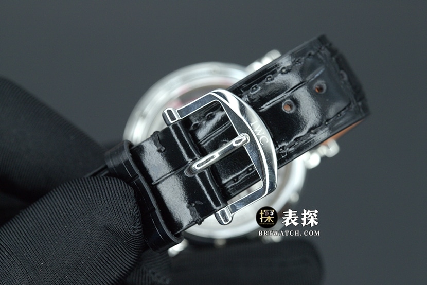 TWA柏涛菲诺万国1:1复刻手表蓝盘皮带款扣实拍图