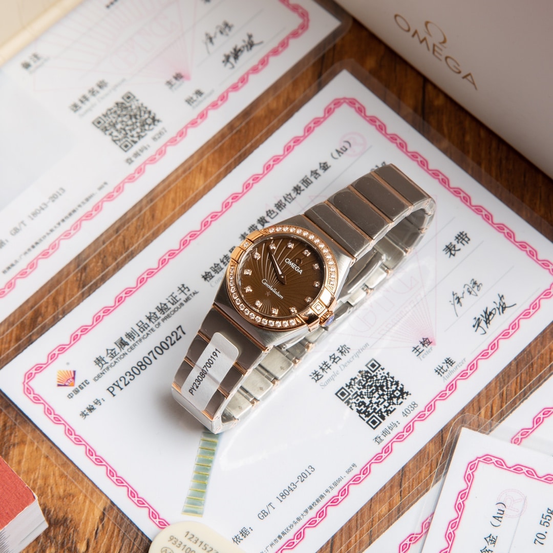 欧米茄一比一复刻,星座复刻表,正面图