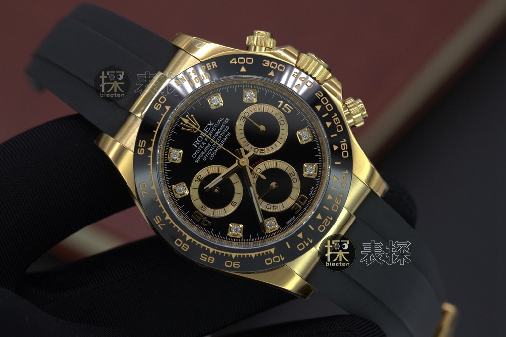 c厂迪通拿劳力士1:1复刻手表18K黑盘圈钻计时夜光橡胶皮表带正面图