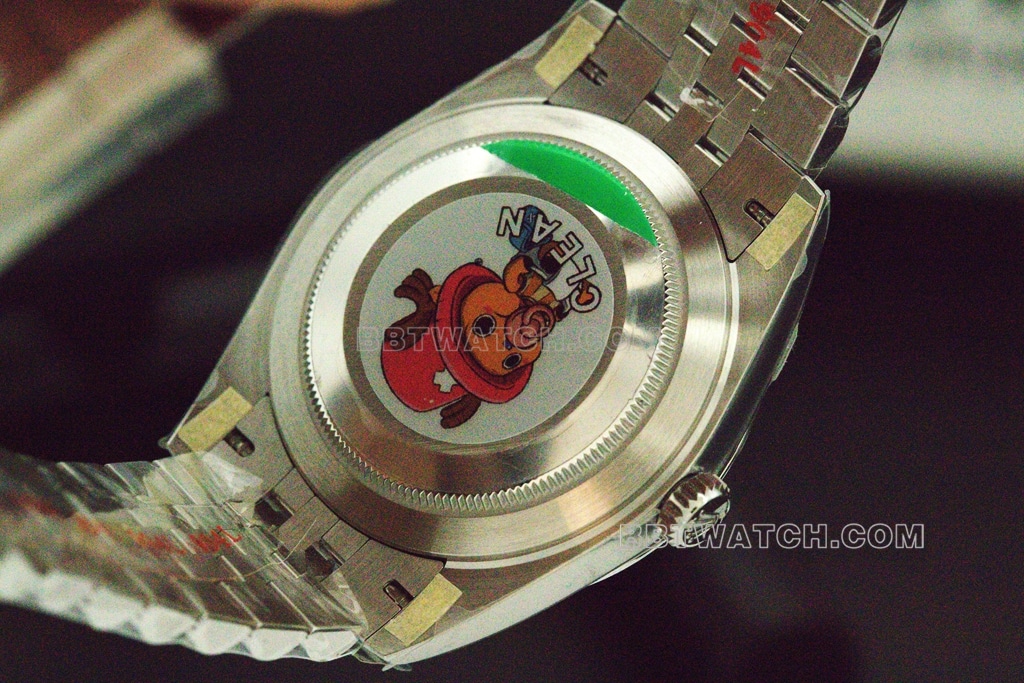 C厂手表日志劳力士1:1超级克隆背面