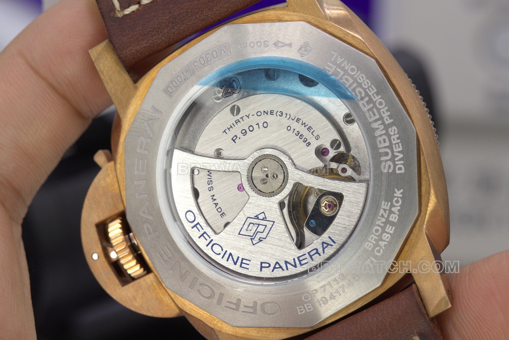 VS厂PAM00968沛纳海1:1复刻手表青铜47mm大表盘机芯细节图