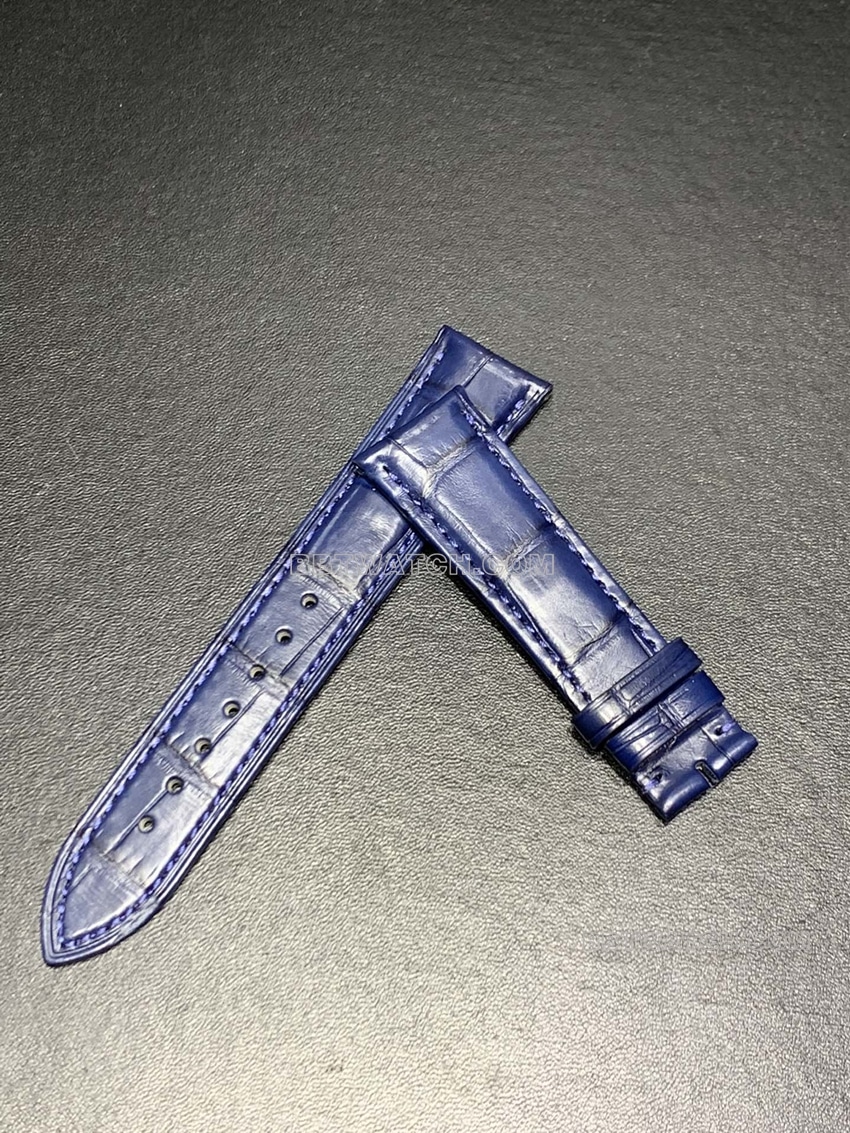 Jaeger-LeCoultre Master 1362520 Specialized Alligator Strap