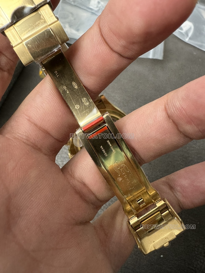QF厂劳力士迪通拿顶级一比一精仿黑盘黄金钢带款表带实拍图