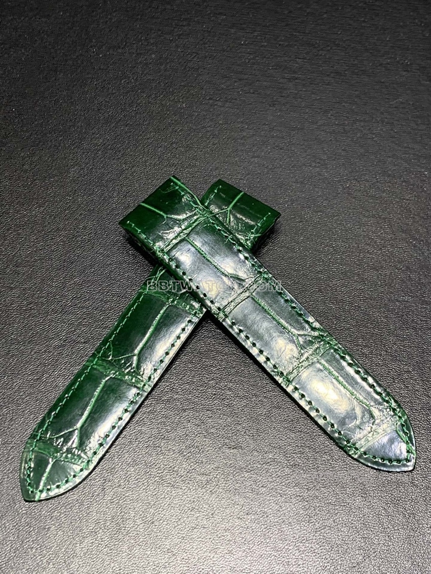 卡地亚山度士系列W20106X8专用鳄鱼皮表带