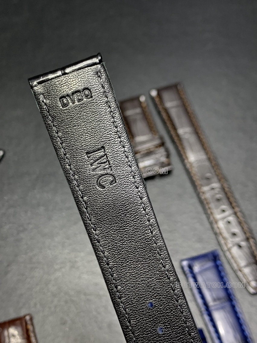 IW371615 Alligator Strap for UP Portuguese Collection