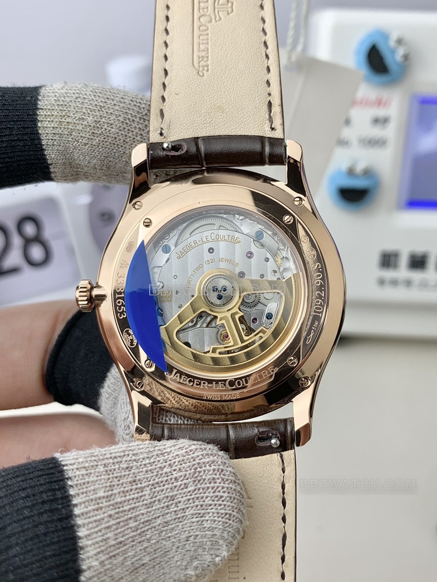APS厂积家大师一比一顶级复刻蛋壳黄盘1212510背面实拍图