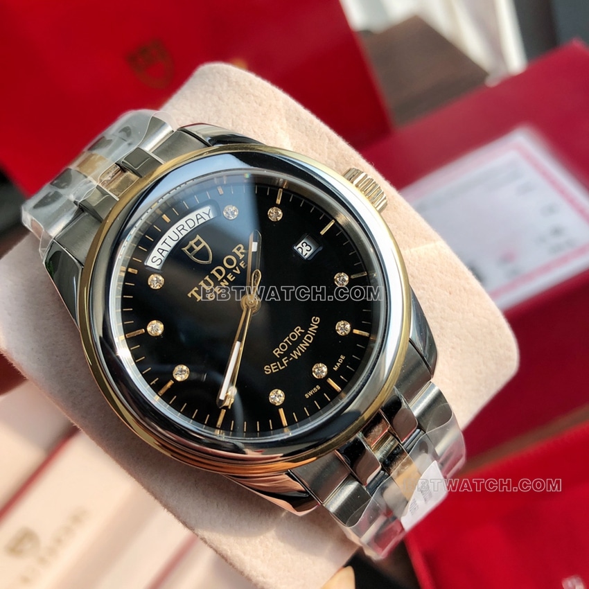 原单帝舵骏珏顶级一比一精仿黑盘间金钢带款M56003-0008正面实拍图