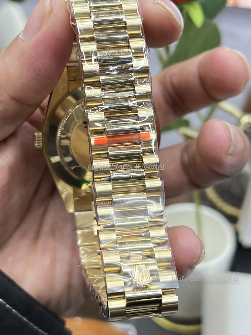 GM厂劳力士星期日历型顶级一比一高仿香槟盘m228238-0005表带实拍图