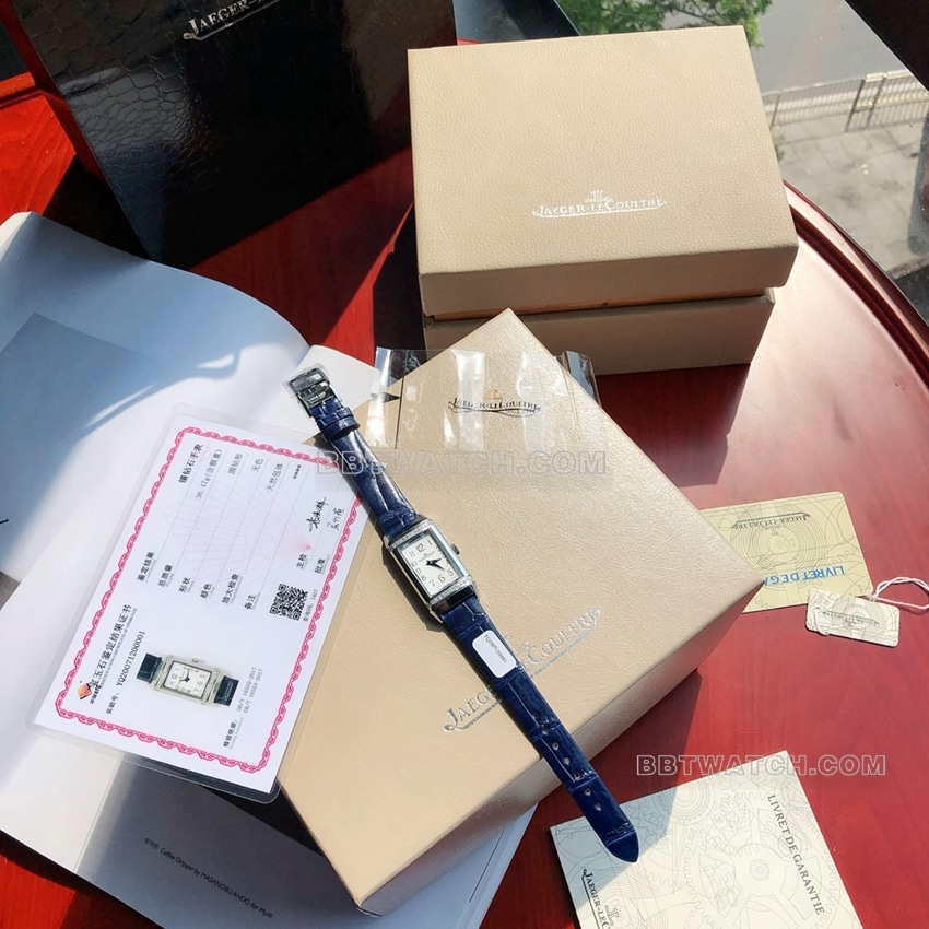 原单积家翻转腕表顶级一比一高仿白盘蓝色皮带款3288420正面实拍图