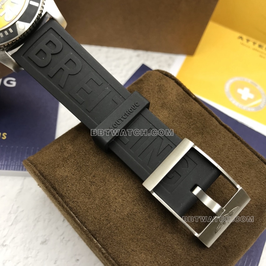 原单百年灵超级海洋顶级一比一精仿黄盘橡胶款A17367021I1S2表扣实拍图