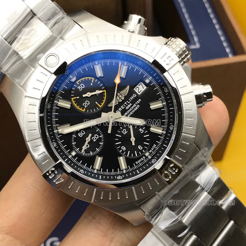 原单百年灵复仇者一比一超A精仿黑盘钢带款A13317101B1A1正面实拍图