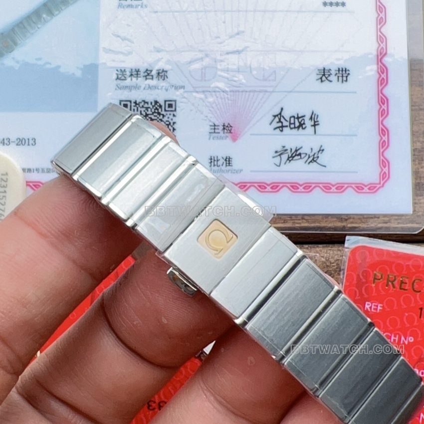 原单欧米茄星座一比一顶级复刻银盘钢带款123.10.27.60.52.001表带实拍图