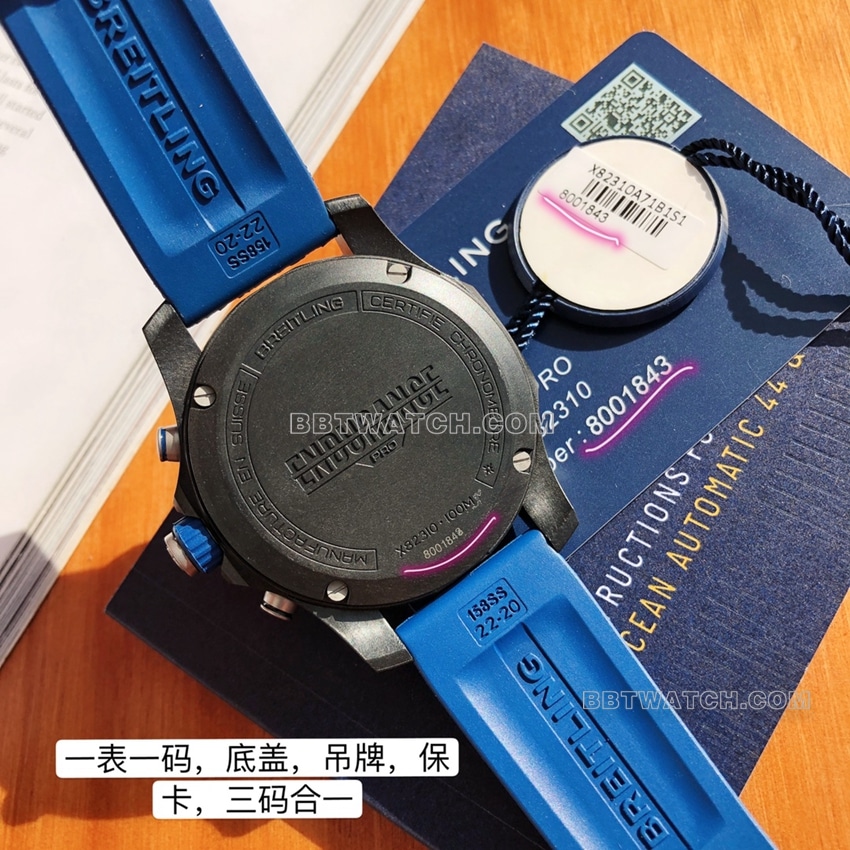 原单百年灵专业一比一超A高仿黑盘蓝色橡胶款X82310D51B1S1背面实拍图