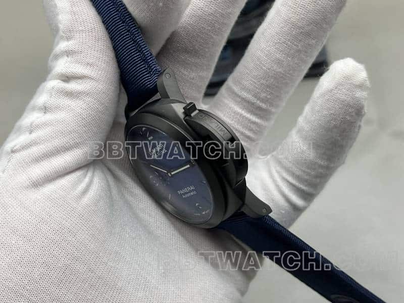 VS沛纳海庐米诺顶级一比一精仿蓝盘PAM02319侧面实拍图