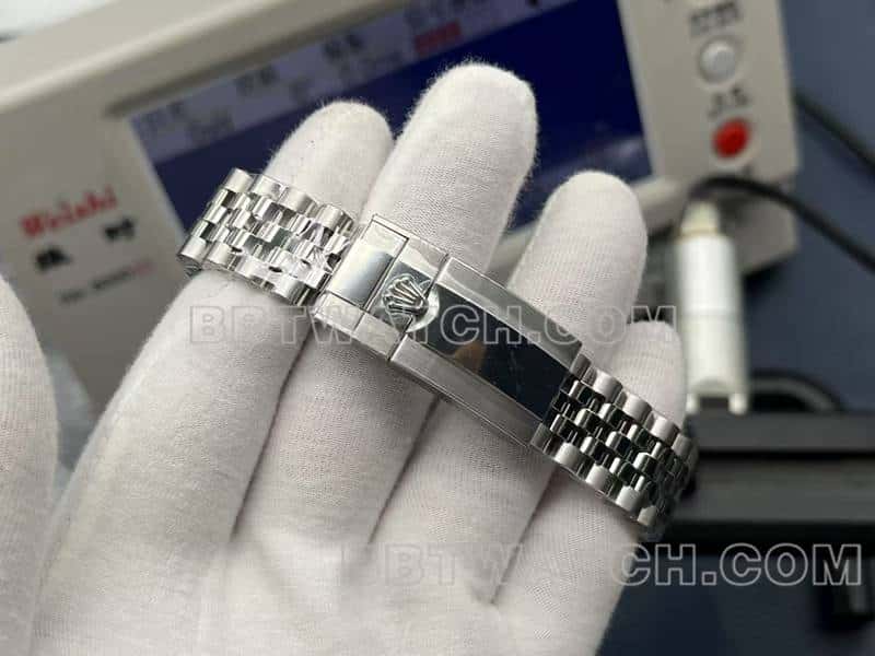 VS劳力士格林尼治型顶级一比一精仿左撇子雪碧圈126720表带实拍图
