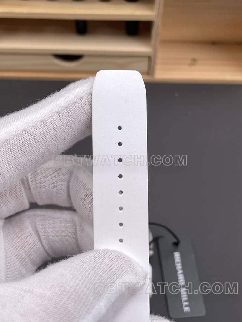 RM厂理查德米勒男士一比一超A精仿透明水晶RM35-01表带实拍图