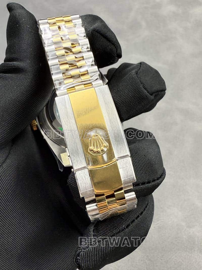 ARF厂劳力士日志顶级一比一高仿金盘41mm间金五排链节126333表带实拍图