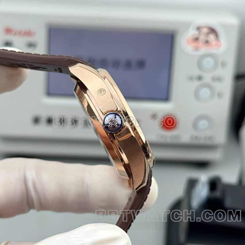PP厂百达翡丽AQUANAUT一比一超A高仿棕盘手雷双时区5164侧面实拍图