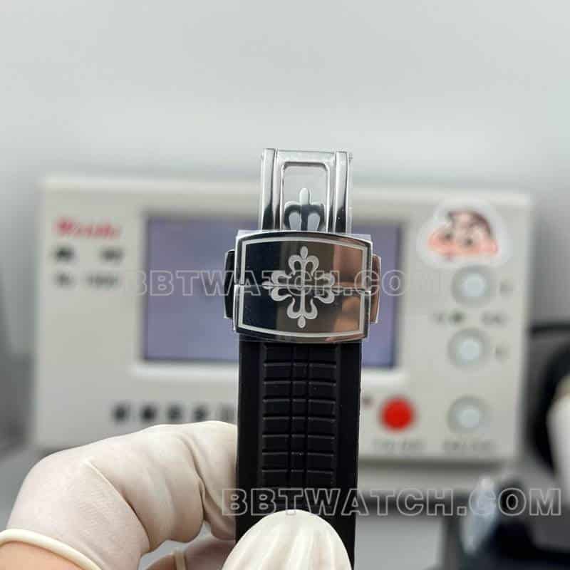 PP厂百达翡丽AQUANAUT一比一超A精仿黑盘手雷双时区5164表扣实拍图