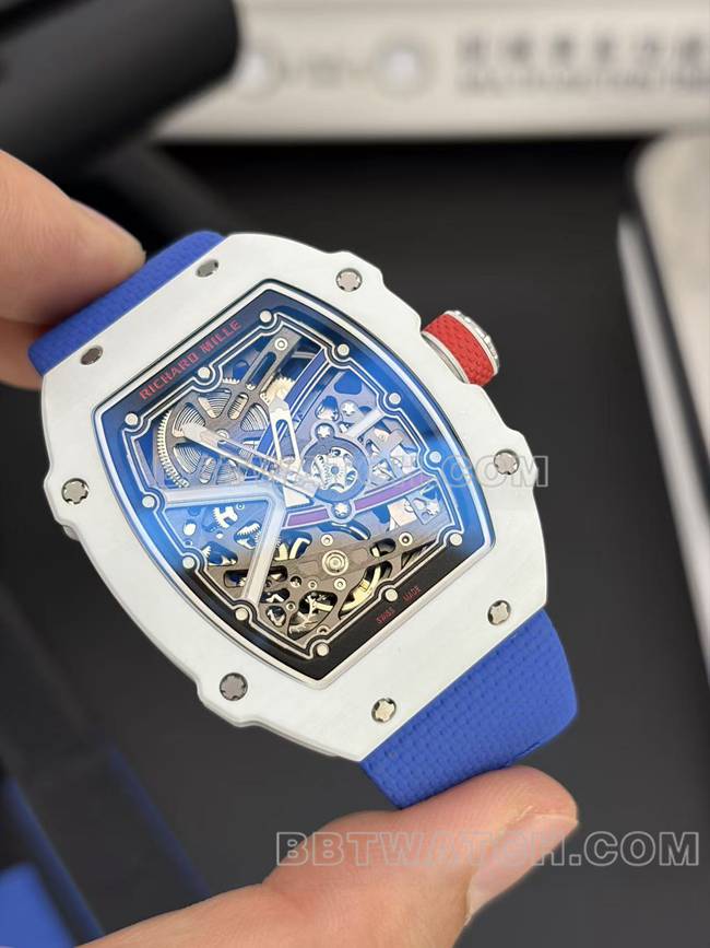 最优复刻手表UMI厂理查德米勒镂空盘白壳机械RM67-02正面实拍图