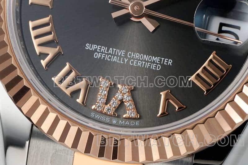 ARF厂劳力士日志一比一超A精仿黑盘31mm间金三格链节278271正面实拍图