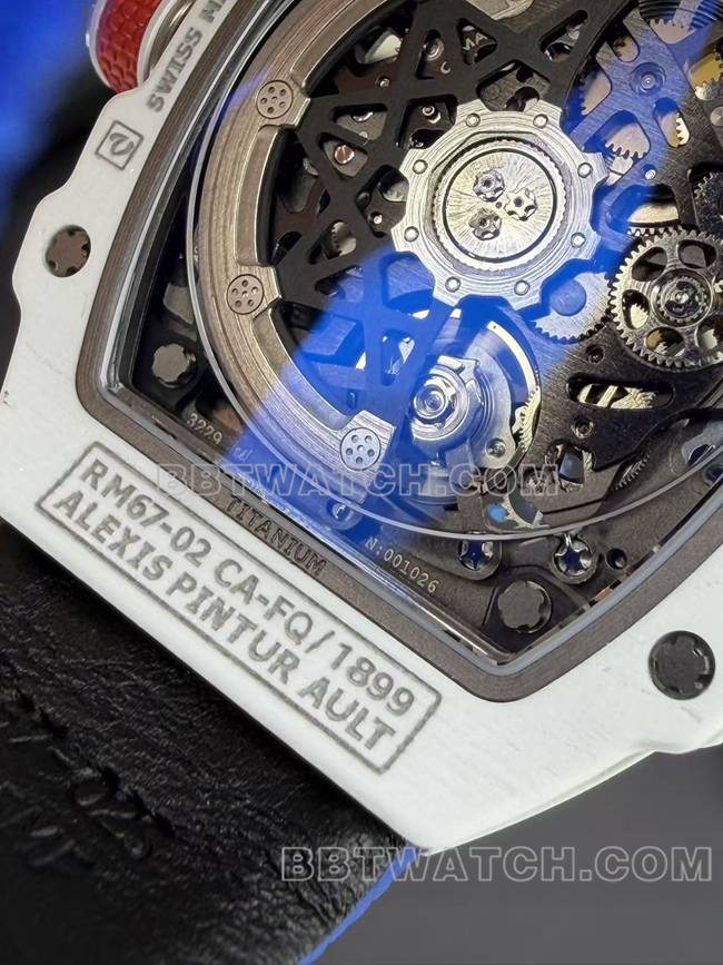 最优复刻手表UMI厂理查德米勒镂空盘白壳机械RM67-02背面实拍图