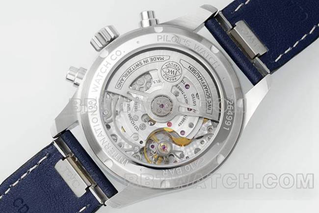 万国最佳复刻手表APS厂飞行员蓝盘计时69385机芯皮带款背面实拍图