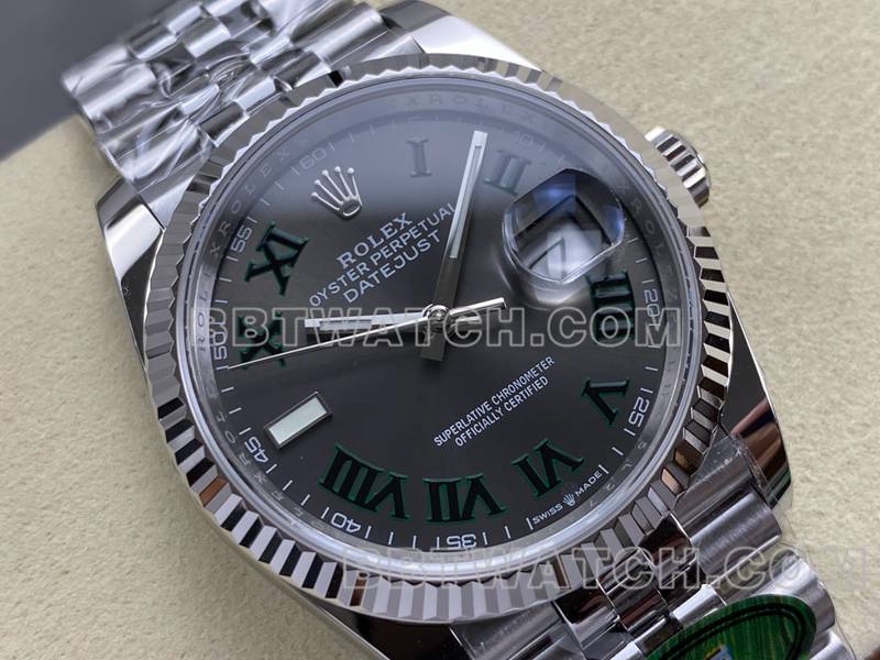 劳力士最佳复刻手表ARF厂日志型灰盘罗马数字36mm钢带款正面实拍图