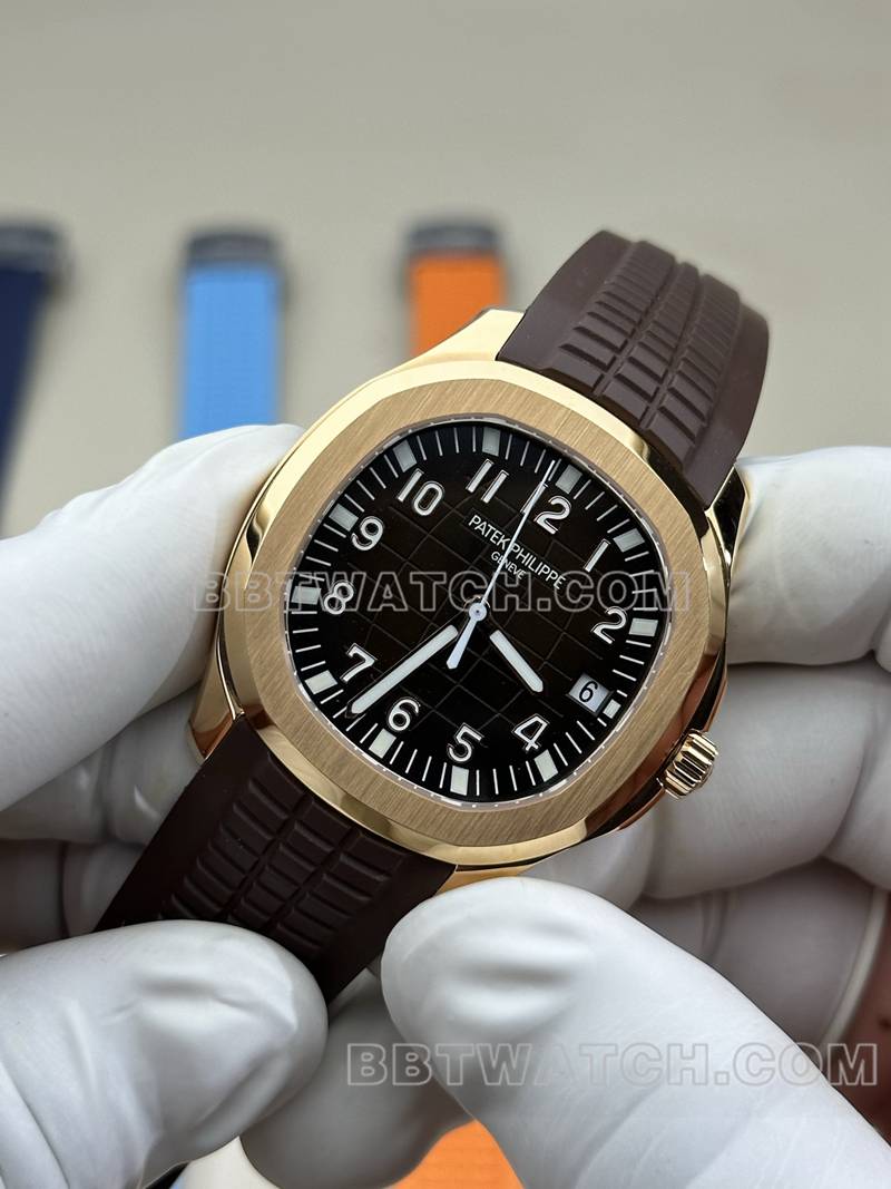 百达翡丽最佳复刻手表BBF厂手雷玫瑰金深棕盘棕色橡胶款5167R正面实拍图