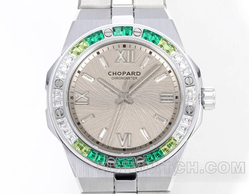 萧邦最佳复刻手表GH厂雪山傲翼41mm灰盘绿蓝宝石钻圈正面实拍图
