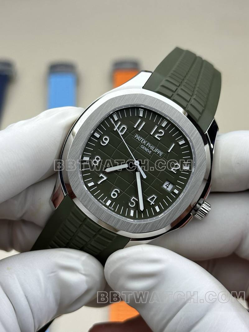 百达翡丽顶级复刻手表BBF厂手雷绿盘绿色橡胶款5168G正面实拍图
