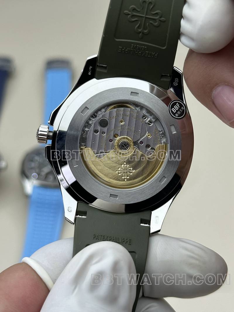 百达翡丽顶级复刻手表BBF厂手雷绿盘绿色橡胶款5168G背面实拍图