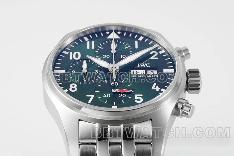 万国最优复刻手表APS厂飞行员绿盘计时69385机芯钢带款正面实拍图