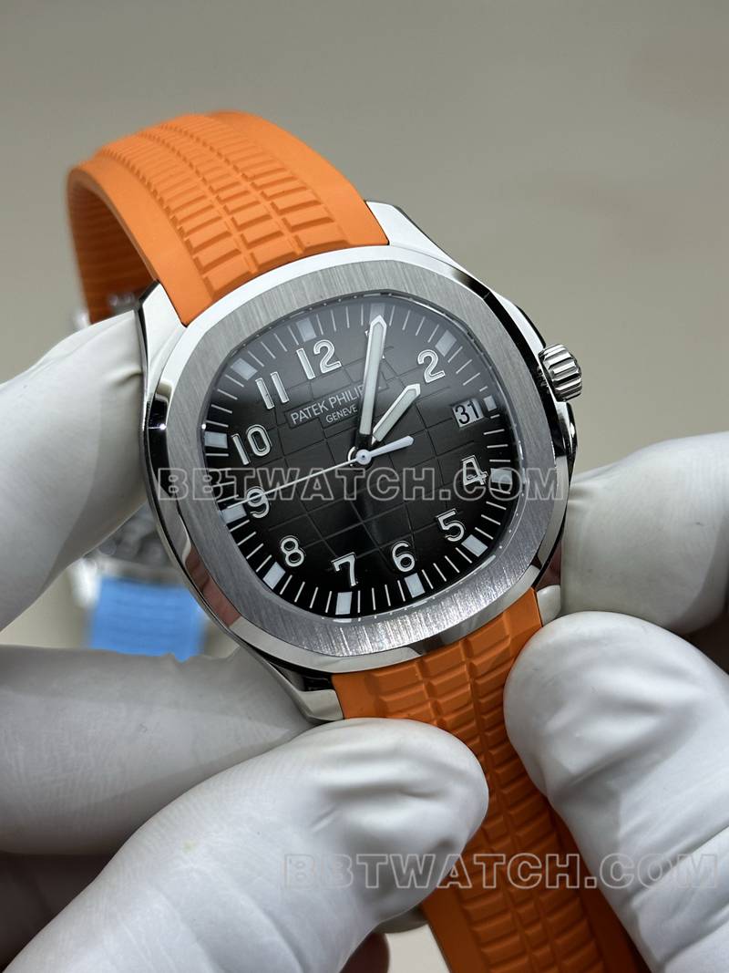 百达翡丽1:1复刻手表BBF厂手雷黑盘橙色橡胶款5167A正面实拍图