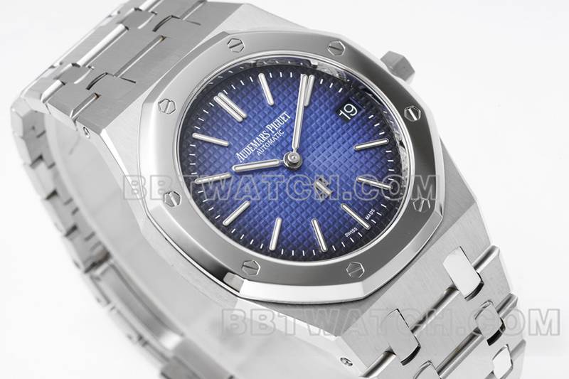 Audemars Piguet top replica watches ZF Factory Royal Oak Smokey Blue Plate 2121 movement 15202 front real picture