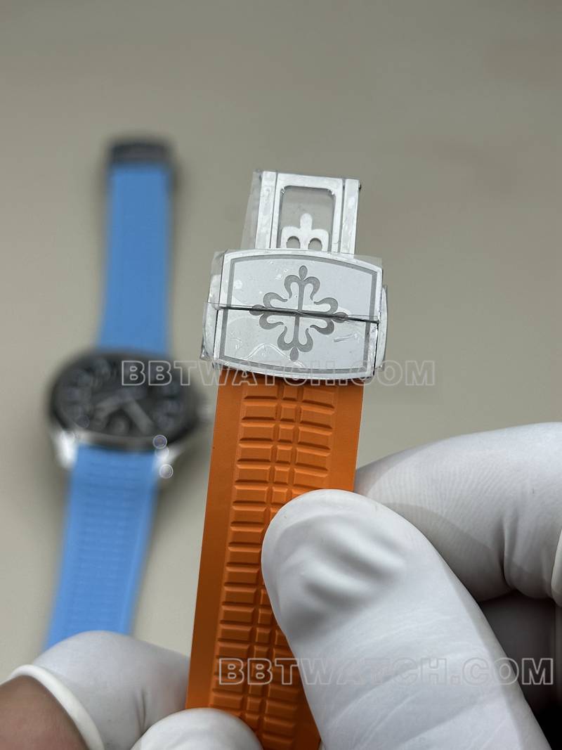 百达翡丽1:1复刻手表BBF厂手雷黑盘橙色橡胶款5167A表带实拍图
