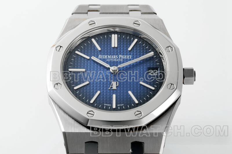 爱彼最优复刻手表ZF厂皇家橡树蓝盘2121机芯钛金属15202正面实拍图